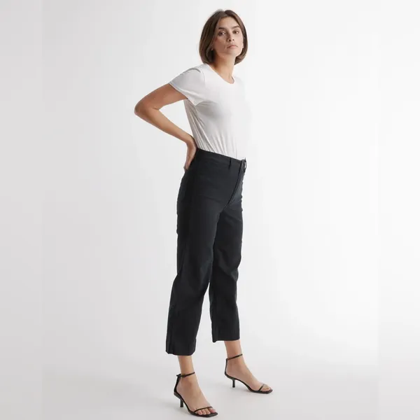 NWT Quince Organic Stretch Cotton Twill Wide-Leg Crop Pants, Size 31" - Image 4