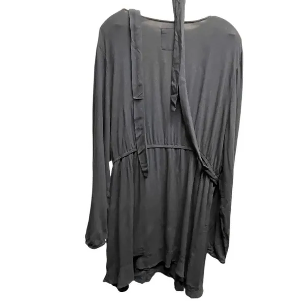 NWT So size 2X faux wrap ruffle hem dress. - Image 2