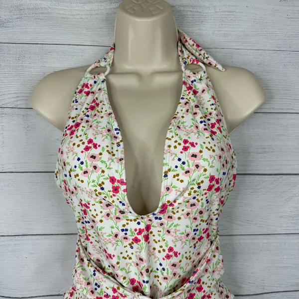 Lulus Womens size Medium Vacation Calling White Floral O-Ring One Piece Swimsuit - Image 4