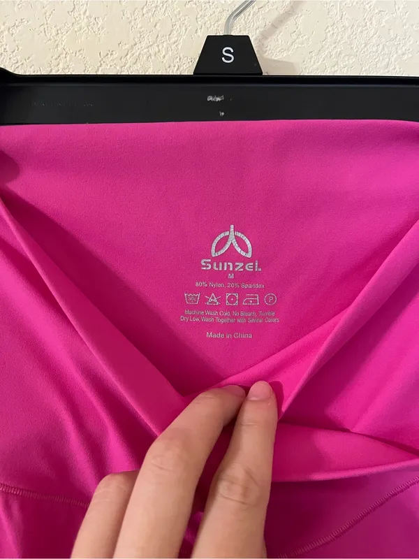 Sunzel Crossover Flared Leggings Pink Size M - Image 3