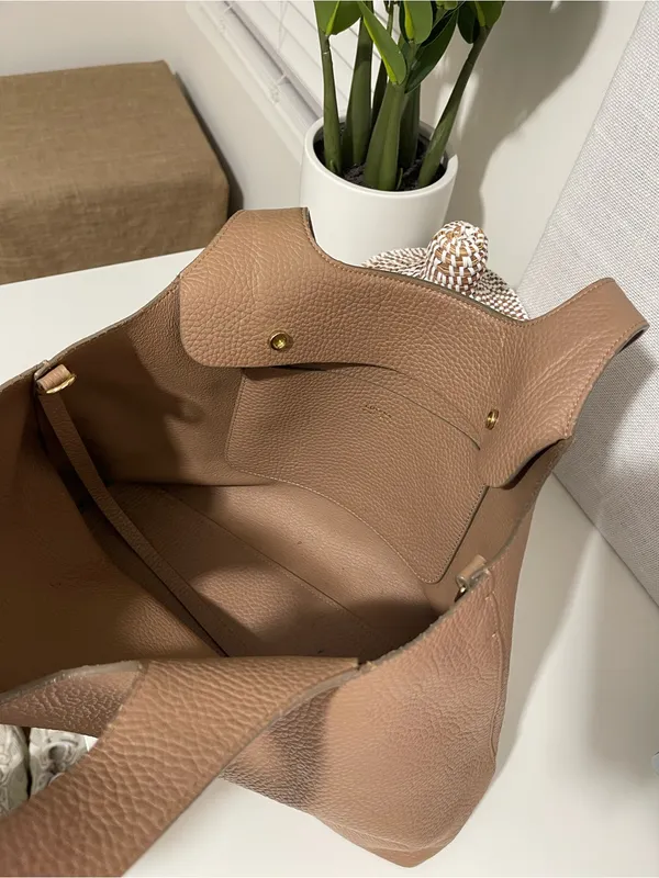 CUYANA 13” system tote bag purse Minimalist Taupe Leather cappuccino brown - Image 13
