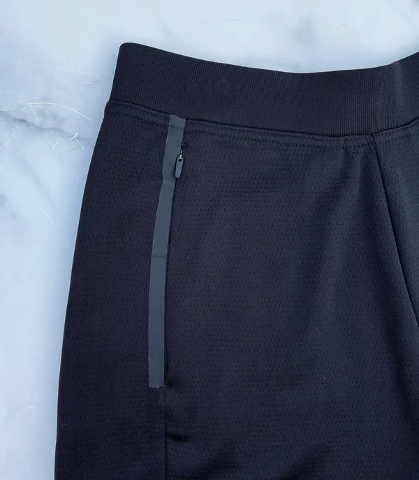 Nike Sportswear Tech Fleece high rise women's workout athletic shorts S small - Image 6