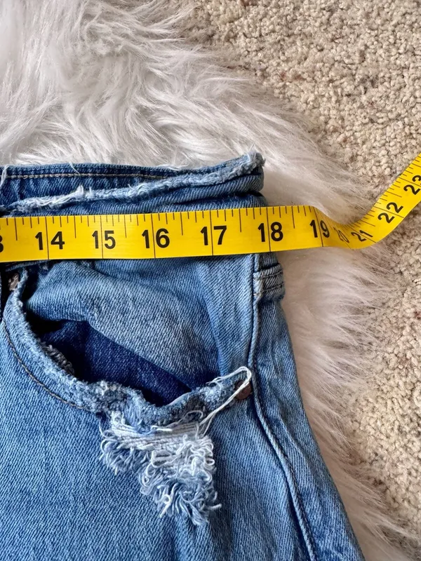 KanCan Size 15/31 High Cuffed Wide Leg Distressed Jeans (slight crop) - Image 8