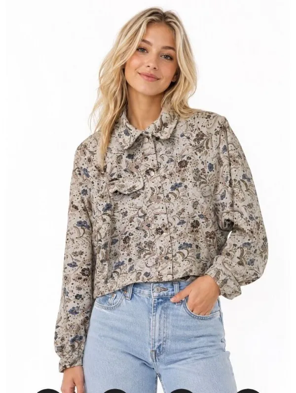 Solitaire Floral Eyelet Button Up Shirt Jacket Medium - Image 8