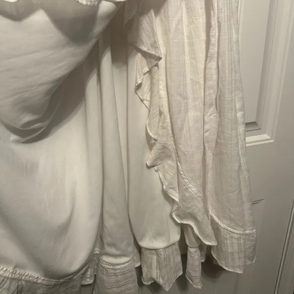 Ruffled White Wrap Dress Size M - Image 7