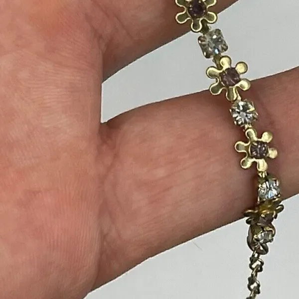 AVON Vintage SP Pink Daisy Open Back Rhinestones Gold Tone Bracelet 10.5 Inch - Image 3