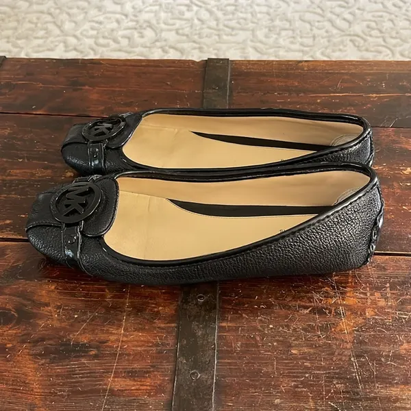 Michael Kors Black Leather Ballet Flats Size 7.5 - Image 3