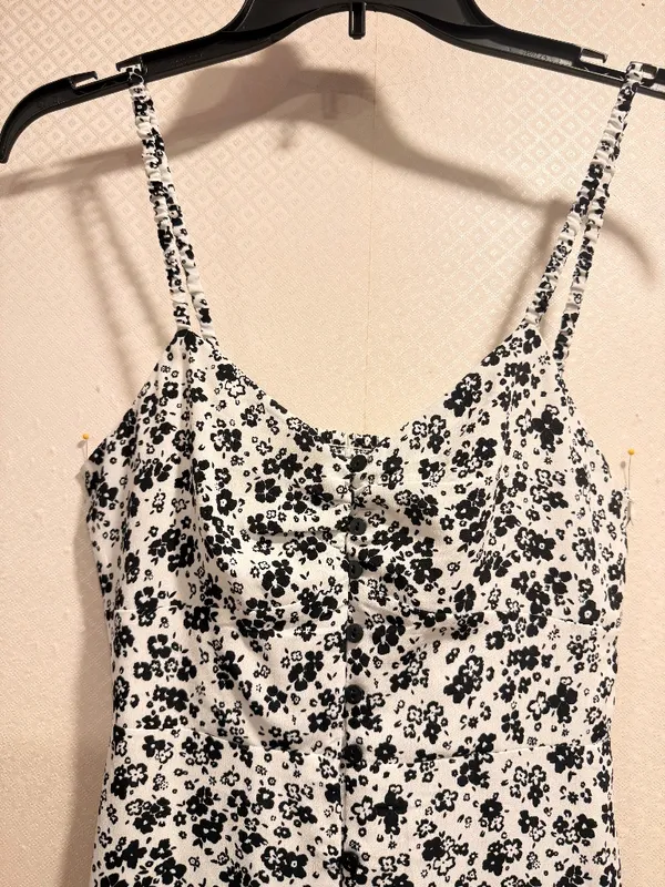 Zara Black White Floral Button Front Spaghetti Strap Midi Slip Dress Size XS - Image 2