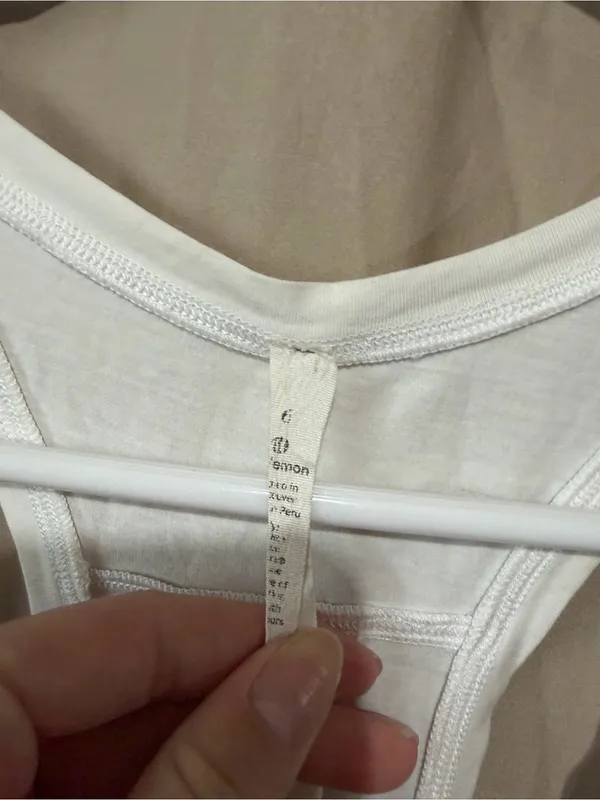 Lululemon tank top - Image 2