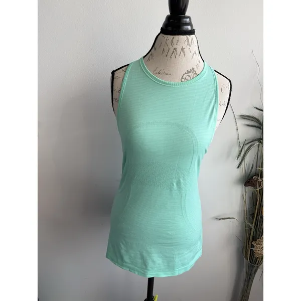 Lululemon Swifty tank top size‎ 8 active wear yoga - Image 2
