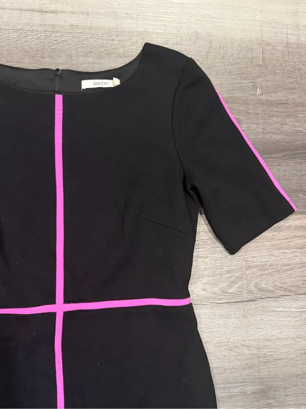 Bailey 44 Women’s Black Straight Short Sleeve Pencil Dress Pink Trim Sz M - Image 2