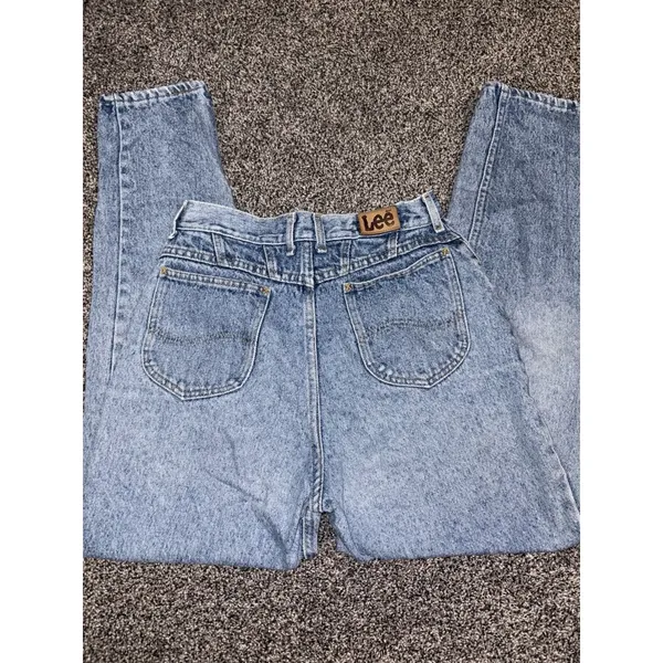 Lee Women's Denim Jeans Size Medium - Image 2