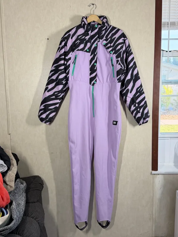 ASOS 4505 Women’s Printed Ski Suit Snowsuit One-Piece in Printer Lilac 12 - Image 4