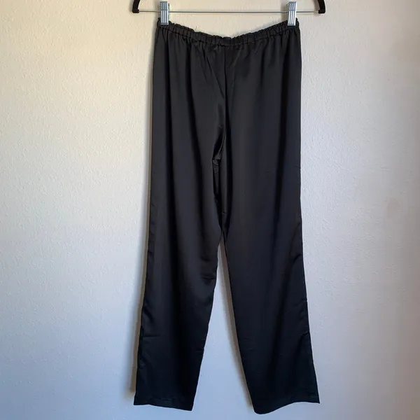 NWT Flora‎ Nikrooz Pajama Pants in Black - Image 2