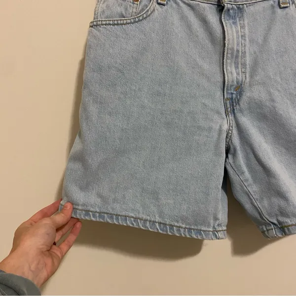 Levi’s Vintage Denim Shorts size 32 - Image 2