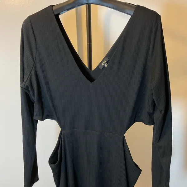 AFRM Black Side Cut Out Bodycon Dress 2X Plus Long Dolman Sleeve V-Neck Midi - Image 3
