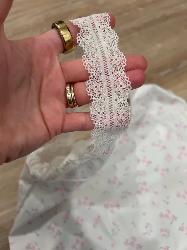 Amazon Floral lace pajama set - Image 4
