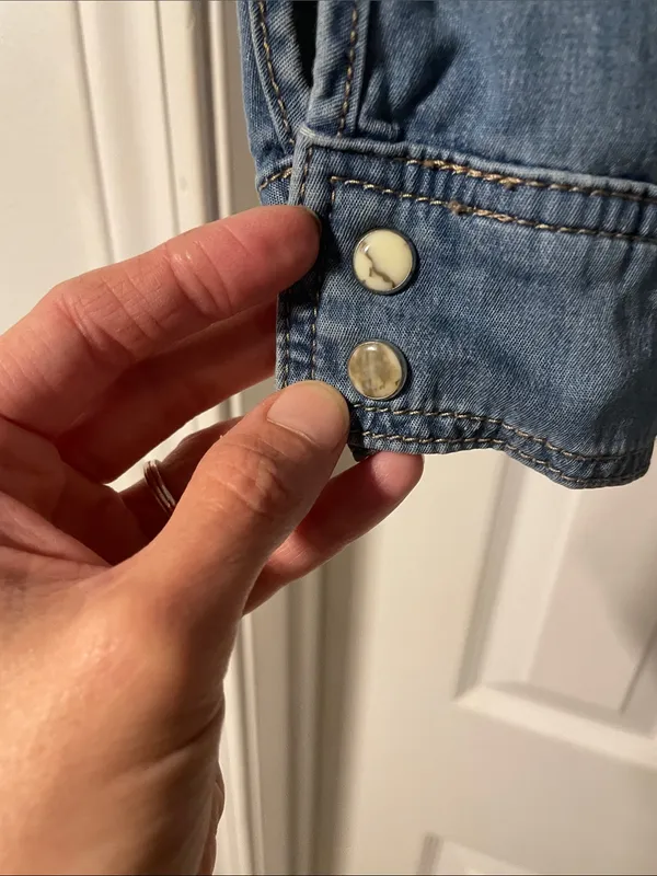 EUC Zara distressed western pearl snap shirt - Image 4