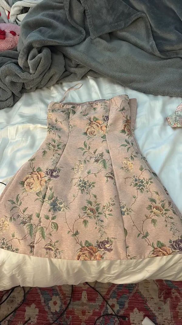 Pretty Little Thing Dress Mini - Image 2