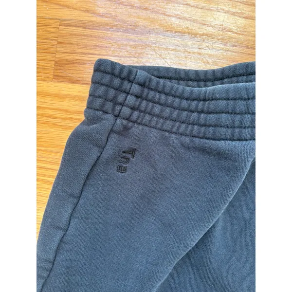 Tna Aritzia Cozy Fleece Shorts Dark Gray Charcoal Small Mid Rise Athletic Lounge - Image 3