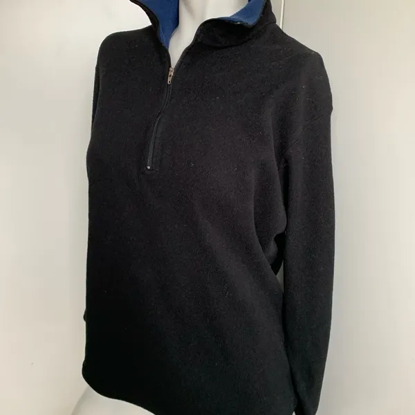 Capilene women’s black size Medium long sleeve 1/4 zip fleece top - Image 2