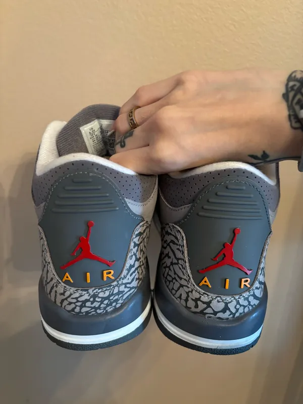 Air Jordan 3 Retro GS 'Cool Grey' 2021 - Image 4