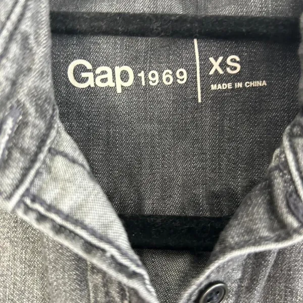 Gap 1969 Western Denim Shirt‎ Womens XS Black Wash Long Sleeve Button Up Cotton - Image 2