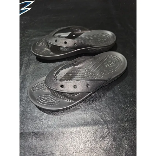 Crocs‎ Black Thong Sandals Womens 5 Mens 3 - Image 3
