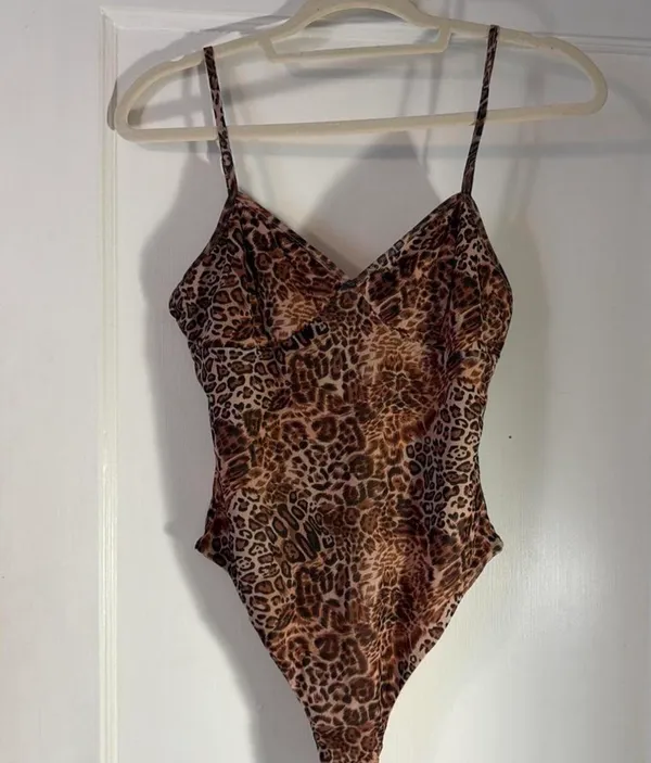 Princess Polly body suit  - Image 2