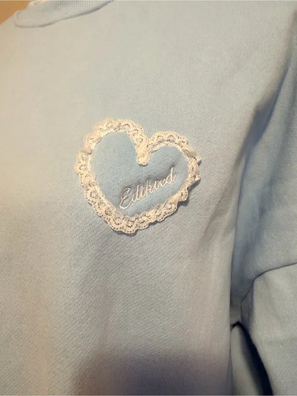 NWT Edikted Love Oversized Sweatshirt light blue size medium - Image 8