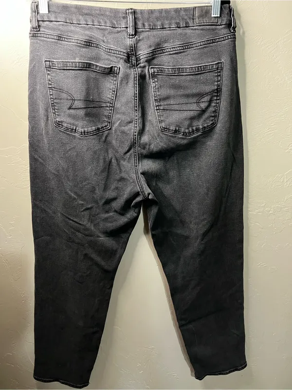 American Eagle Curvy Mom Washed Black High Rise Denim Jeans - Image 7
