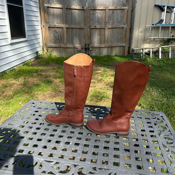 Nordstrom Rack Meadow Boot in brown‎ size 5 - Image 3