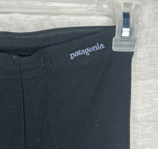 Patagonia Women’s Riding Breeches/Tights Size Small Stitching flaw (pictured) - Image 2