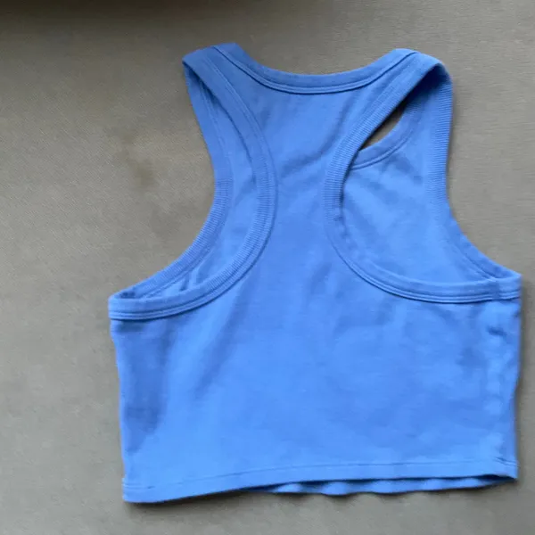 Alo Yoga Aspire Tank Crystal Clear Blue/White S - Image 4