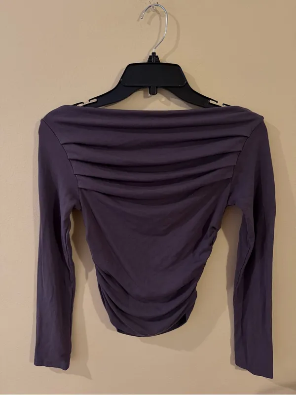 Ruched Off-Shoulder Long Sleeve Top - Charcoal Gray NEVER WORN - Image 4