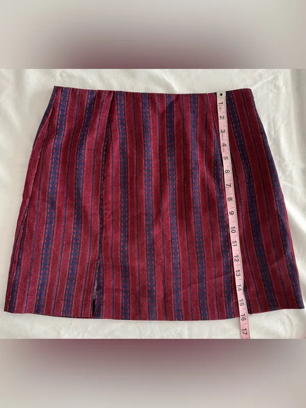 Mi Ami Burgundy Boho Striped Mini Skirt Size Medium Red - Image 6