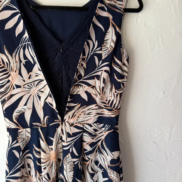 Vero Moda Tropical Romper Size S‎ Navy Palm Print Blue Lace Back Coastal Chic - Image 6