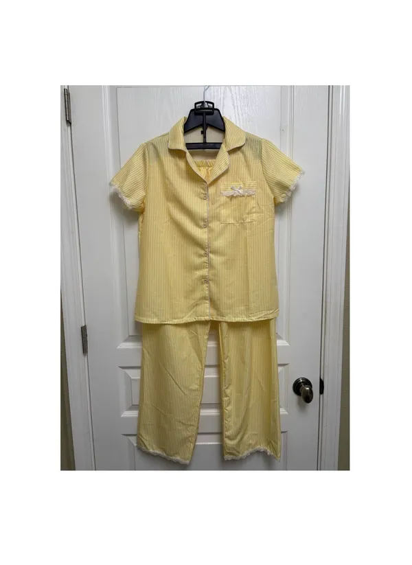 Yellow striped lace trim pajama set - Image 6