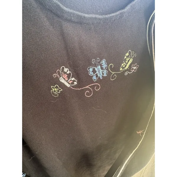 VNTG CJ Banks Women's Embroidered Tank And Cardigans‎ Set. Size 1X In Black - Image 8