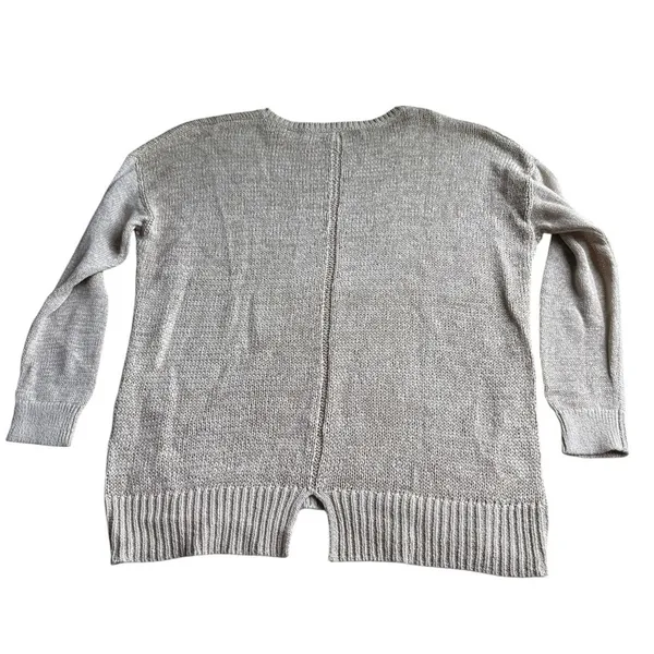 LOFT Light Cream Crew Neck Cable Sweater Size M - Image 2