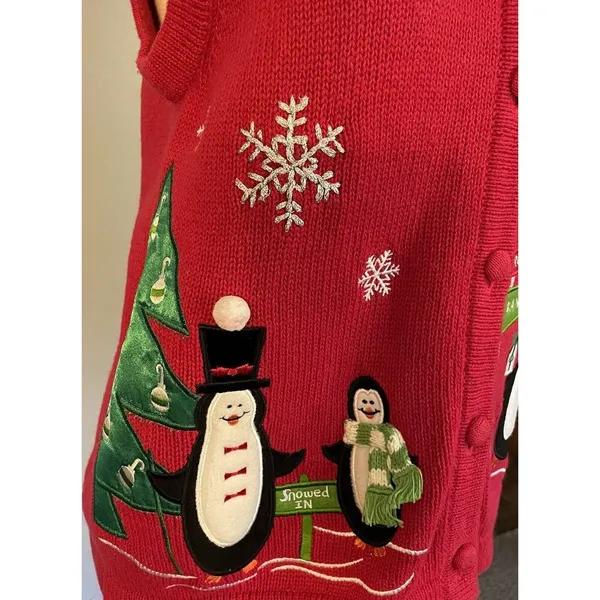 VTG Christmas Sweater Vest Bechamel Sz Small Red Penguins Snowflakes Embroidered - Image 3