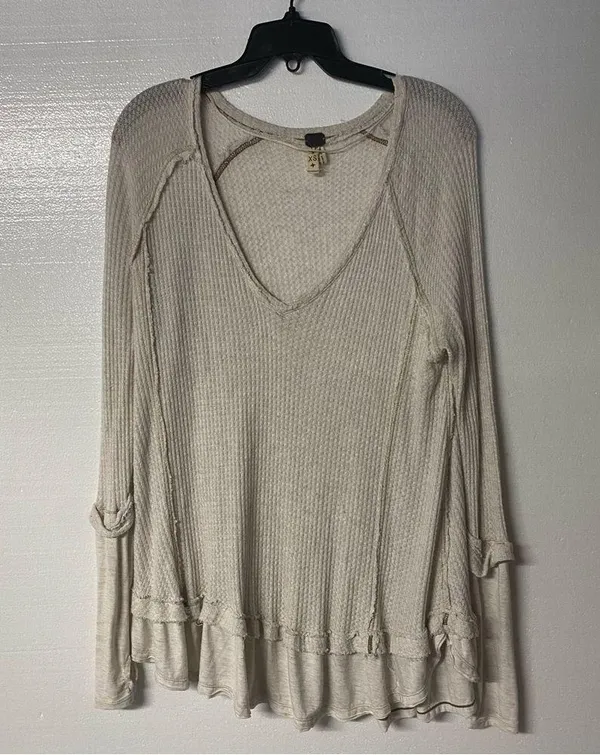 We The Free Free People Laguna Light Beige Thermal Long Sleeve Top Women Size XS Thumb Holes - Image 2
