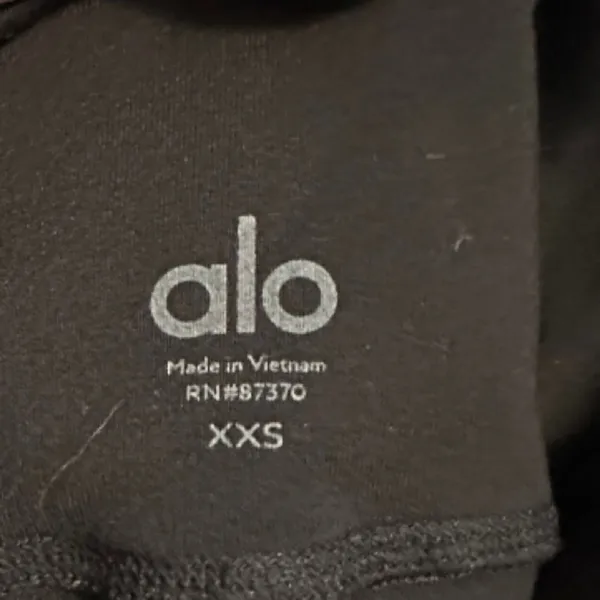 Alo‎ Yoga Black Pants - Image 7