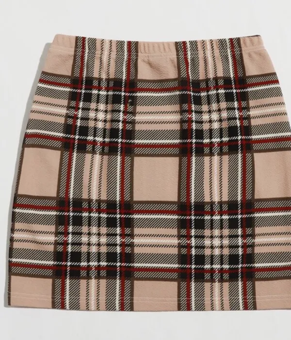 SheIn plaid beige bodycon skirt - Image 7