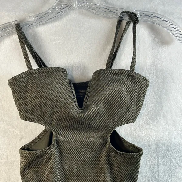 Aerie One Piece Full Coverage Swimsuit Olive Green Cutout V Neck XS‎ - Image 2
