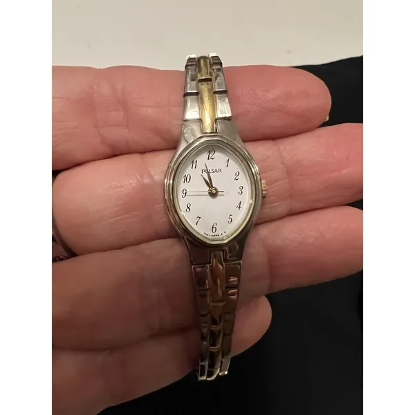 Vintage Pulsar Women's Two-Tone Quartz Watch Japan - Image 2