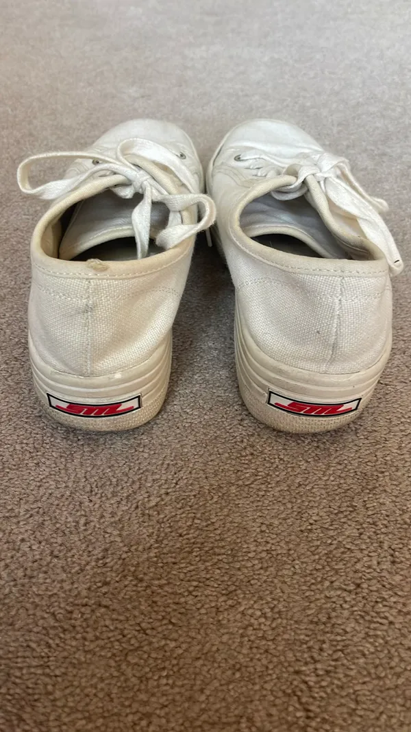 Steve Madden Sneakers - Image 4