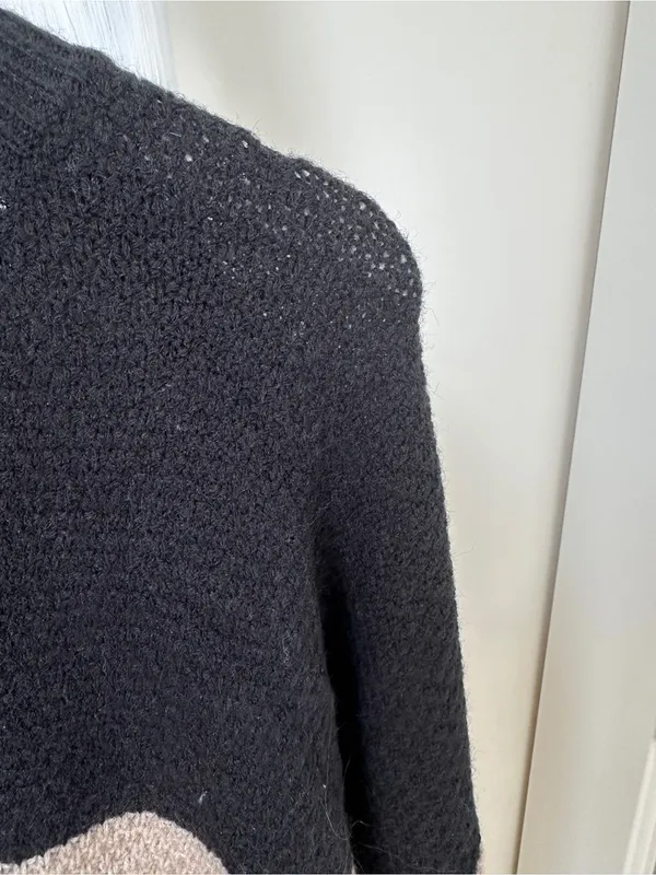 SHEIN Black and Beige Colorblock Crewneck Sweater XL - Image 6