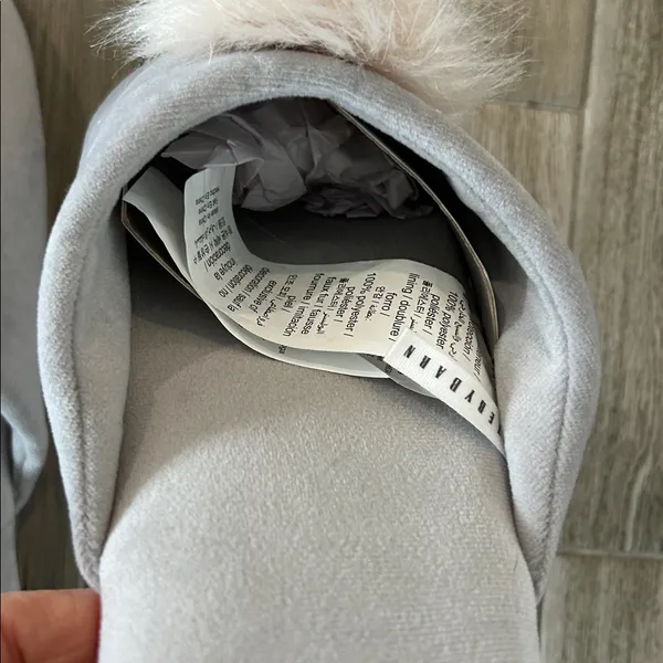 Pottery Barn slippers - Image 3