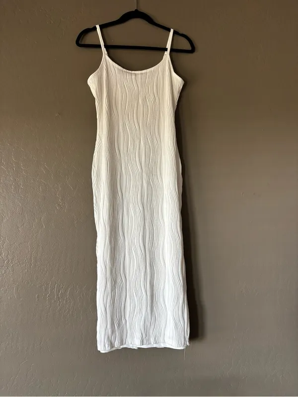 Slim Fit White Midi Dress with Spaghetti Straps - Image 6